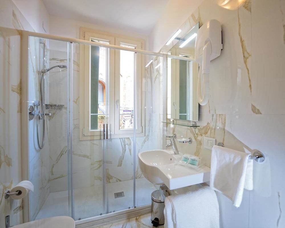 Nuovo Teson 3* Venise